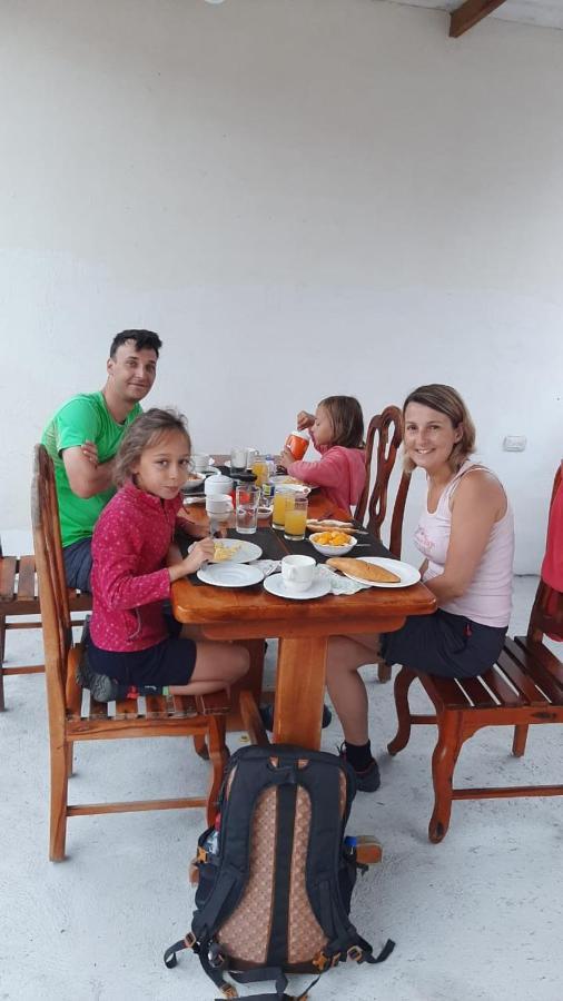 Hostal Tero Real Пуерто Виламил Екстериор снимка